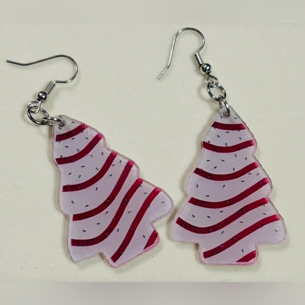 🎁Festive Red and White Tree Earrings